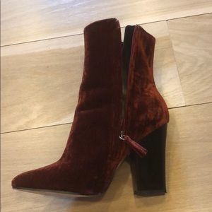 Zara burgundy velvet chunky heel boots